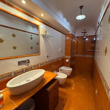 Casa Hellen Center * بوسيتانو