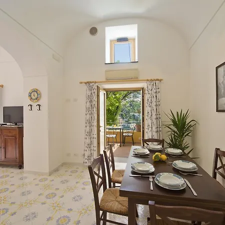 Casa Hellen Center Holiday home